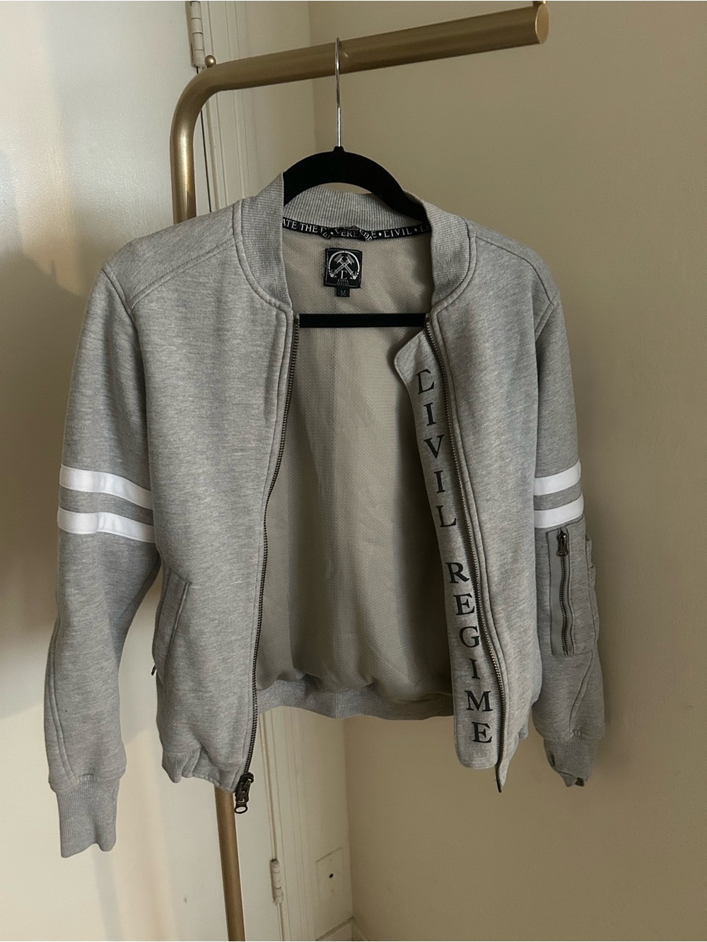 Civil Regime Gray Zip Up Bomber Jacket Women’s Medium Streetwear Striped Sleeve